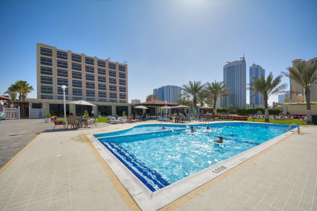 Ajman Beach Hotel Eksteriør billede