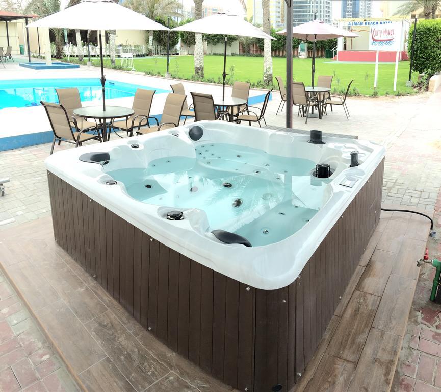 Ajman Beach Hotel Eksteriør billede