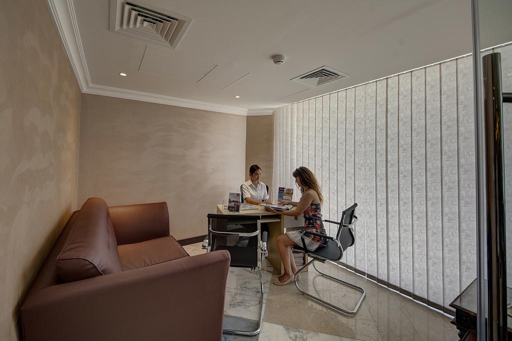 Ajman Beach Hotel Eksteriør billede