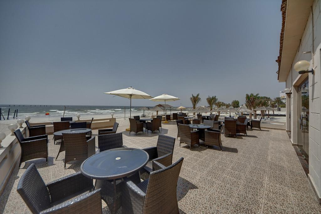 Ajman Beach Hotel Eksteriør billede